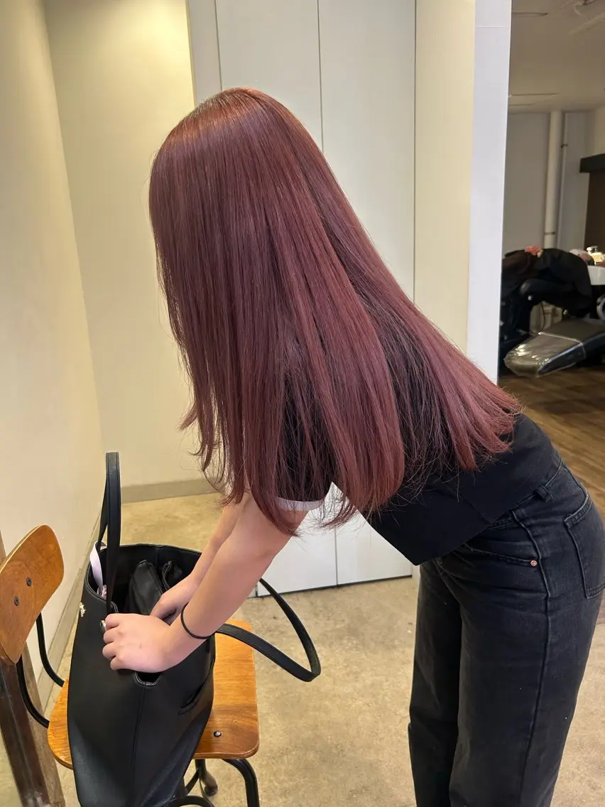 ロング カラー カット ヘアカラー トリートメント 透明感カラー レイヤーカット りなのヘアスタイル
