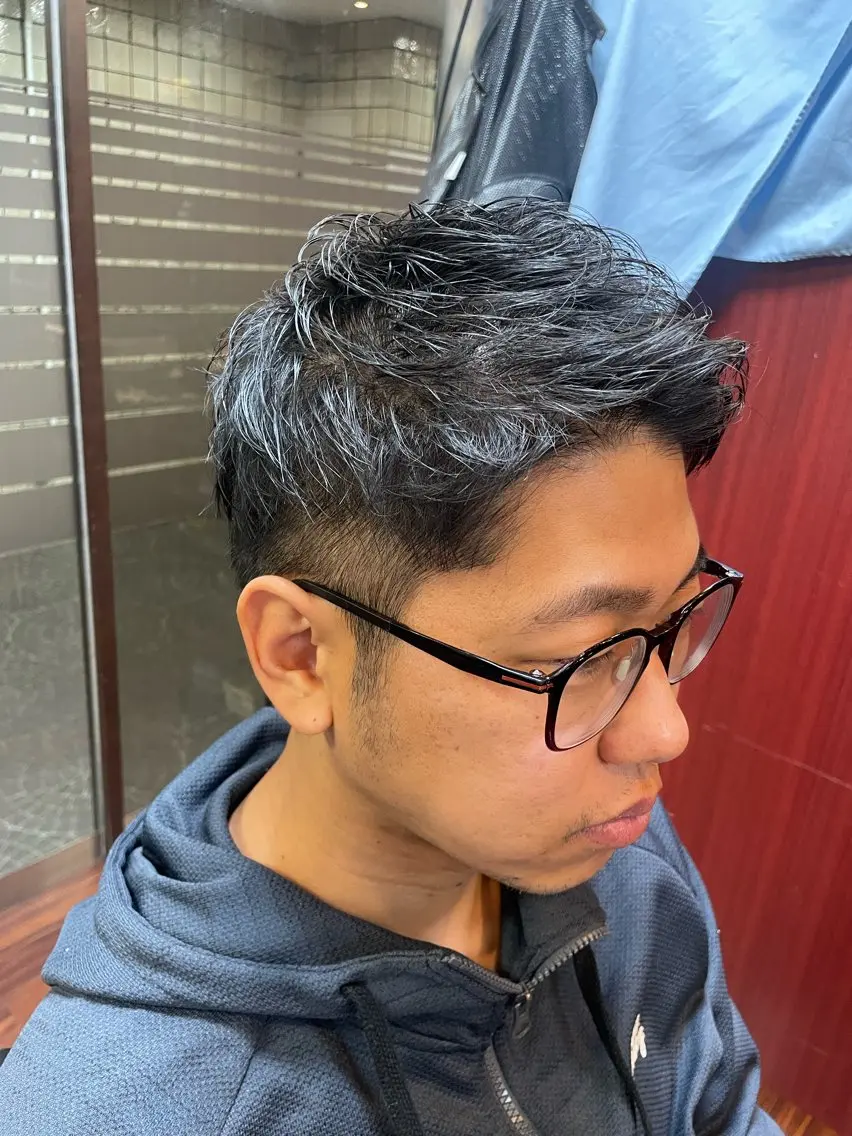 ショート メンズ アップバング ショートヘア 染谷 翔のヘアスタイル