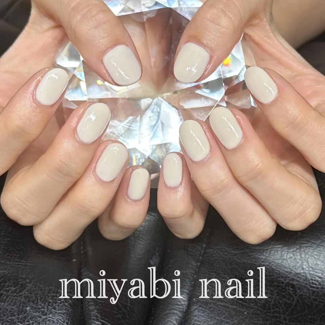 ネイル ジェルネイル ワンカラーネイル ショートネイル シンプルネイル ホワイト ハンドネイル miyabi nail 桂川駅近くのネイルデザイン