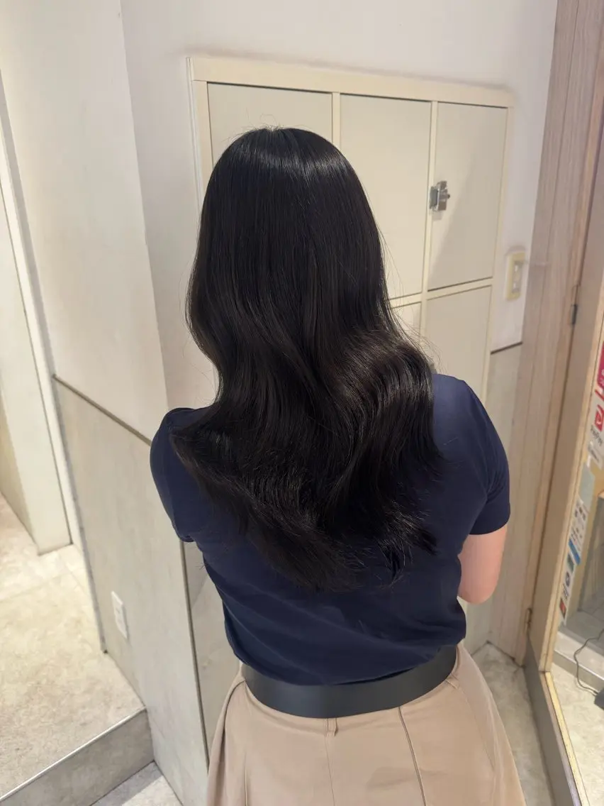 ロング カラー 透明感カラー 髪質改善 トリートメント ヘアカラー トリートメント 🌙HIZUKI🌙 艶カラーハイトーンのヘアスタイル