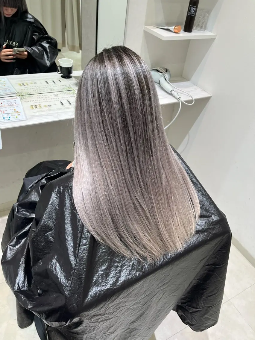 ロング 廣庭 勇人のヘアスタイル