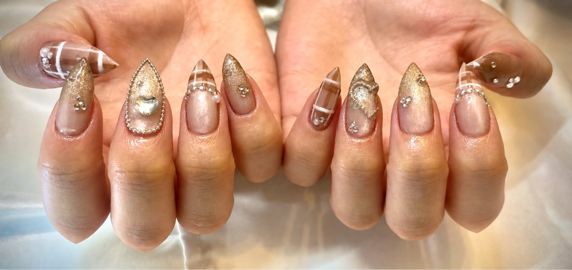 ネイル ブラウン ハンドネイル Rafinesse Nail salonのネイルデザイン