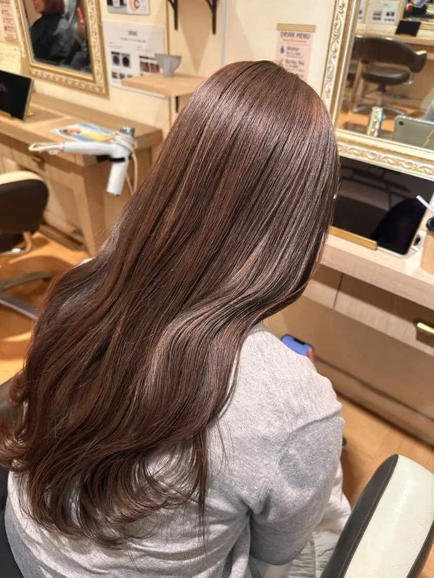 ロング ヘアカラー 【yuni】 コタロウのヘアスタイル