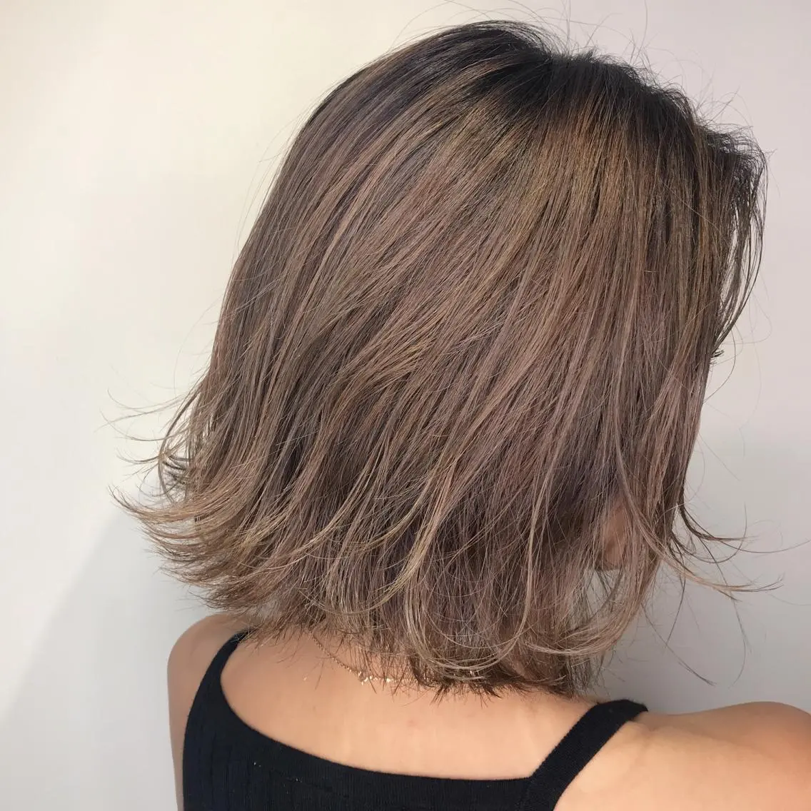 ショート レイヤーウルフ エクステ磯部のヘアスタイル