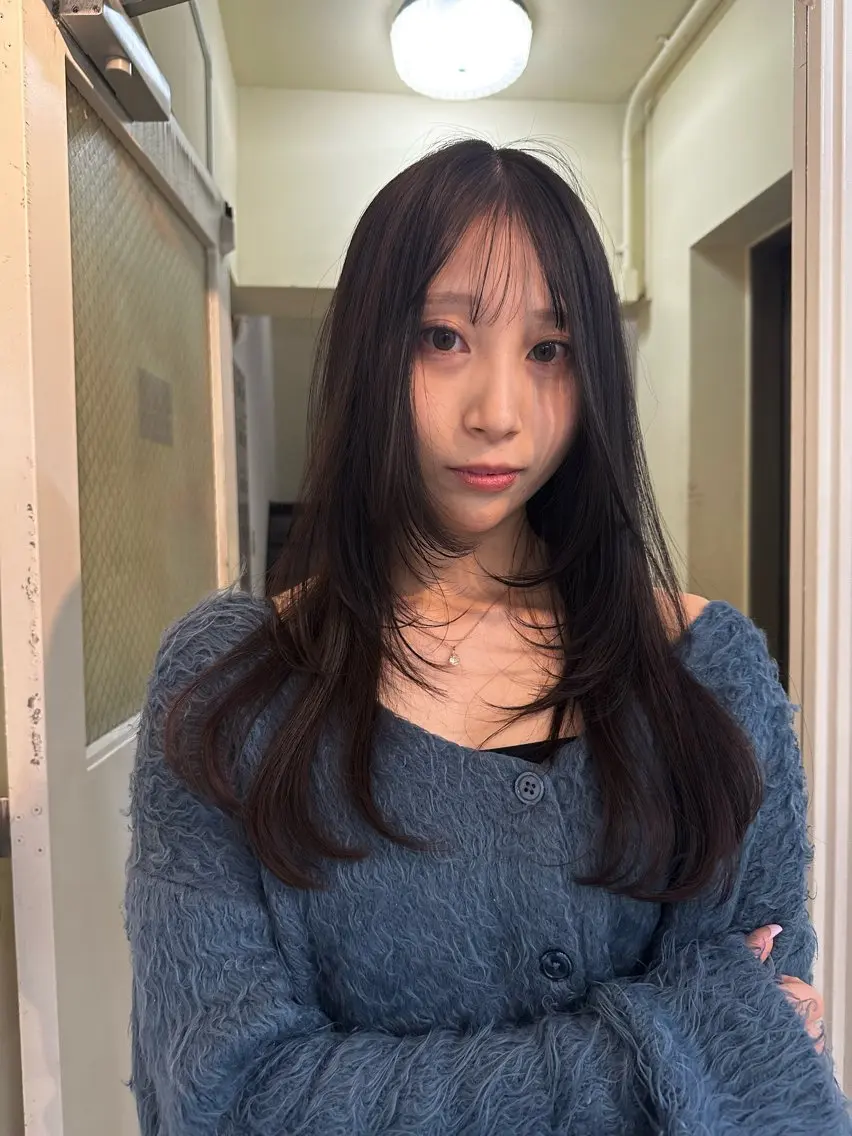 セミロング レイヤーカット カット トリートメント 竹中 彩音のヘアスタイル