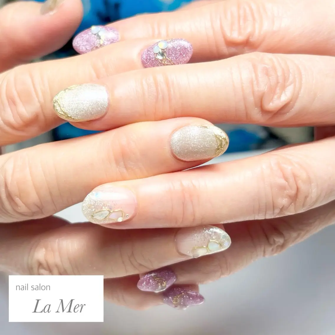 ネイル フラッシュネイル ゴールド キラキラネイル マグネットネイル ミラーネイル ハンドネイル nailsalon La Merのネイルデザイン