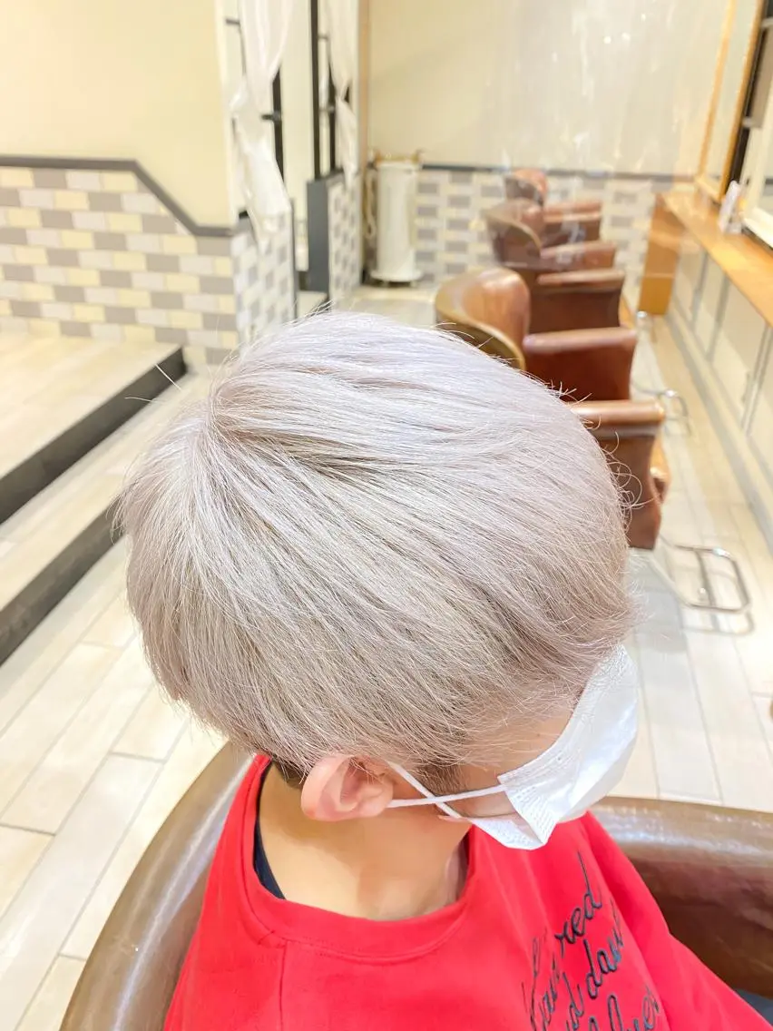 【👑メンズ限定王道ハイトーン👑】カット+ブリーチカラー+シャンプー✨の写真