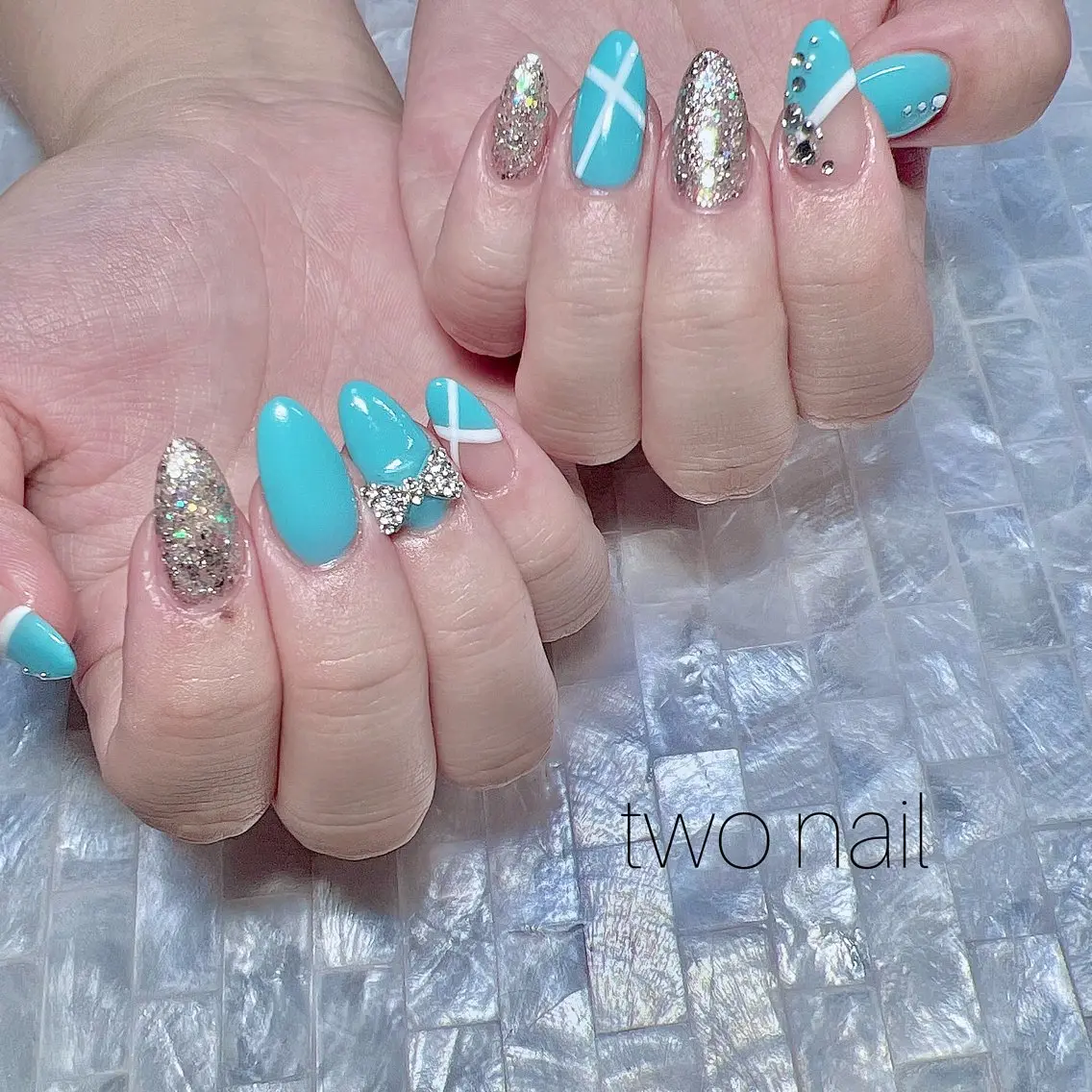 ネイル アートネイル ネイルチップ ホワイト ハンドネイル two nailのネイルデザイン