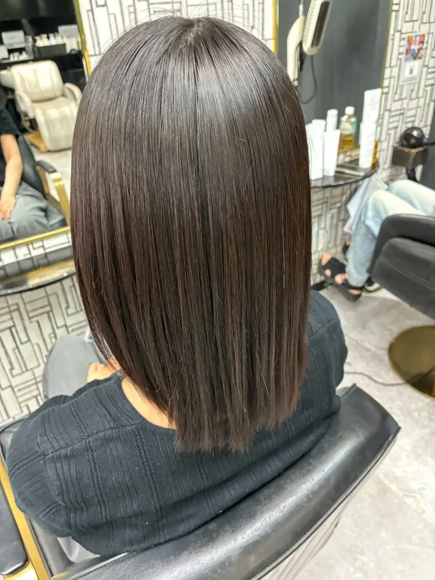 セミロング 縮毛矯正 北村 理奈のヘアスタイル