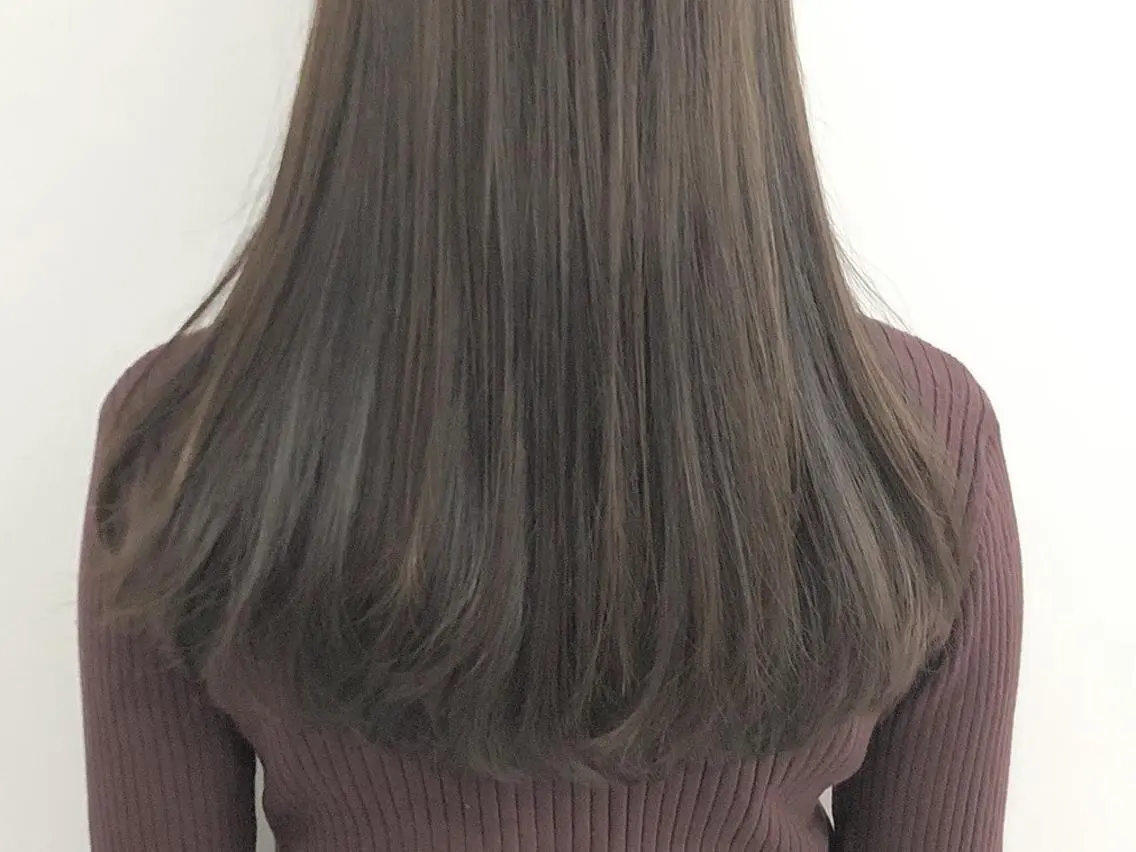 ミディアム カラー パーマ ヘアアレンジ ネイル マツエク・マツパ 川野 彩海のヘアスタイル