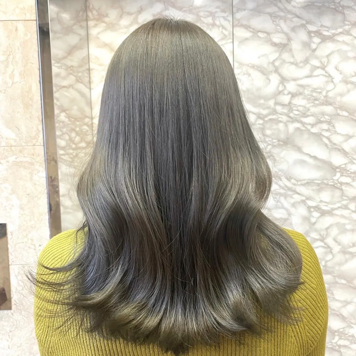 ミディアム カラー ヘアアレンジ 透明感カラー グレージュ オリーブグレージュ オリーブグレー カット ヘアカラー トリートメント ヘッドスパ ヘアセット 大宮/山口 竣也のヘアスタイル