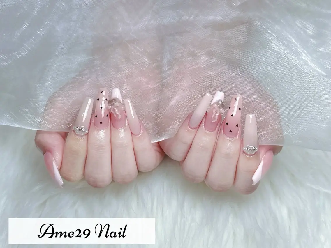 ネイル フラワーネイル ロングネイル オフィスネイル ピンク ピンクベージュ AME29 Nail ネイルサロンのネイルデザイン