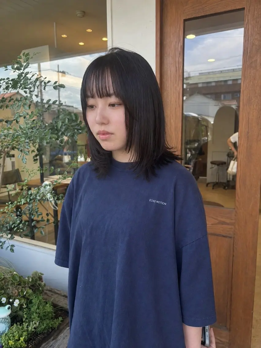 ミディアム 坂本 桃花のヘアスタイル