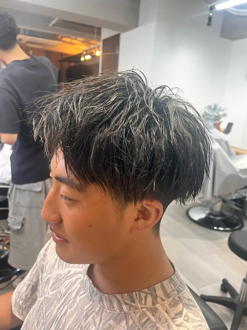 ショート カット メンズカット、パーマ 特化🔥🌊瀬川竜生のヘアスタイル