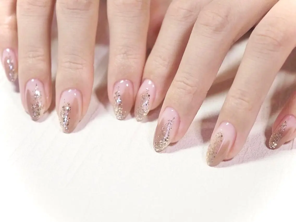 当日予約限定✨️【オフなし】🎀20種類から選べるシンプルニュアンスネイル✨／パラジェル＋550円（カラー変更不可）の写真