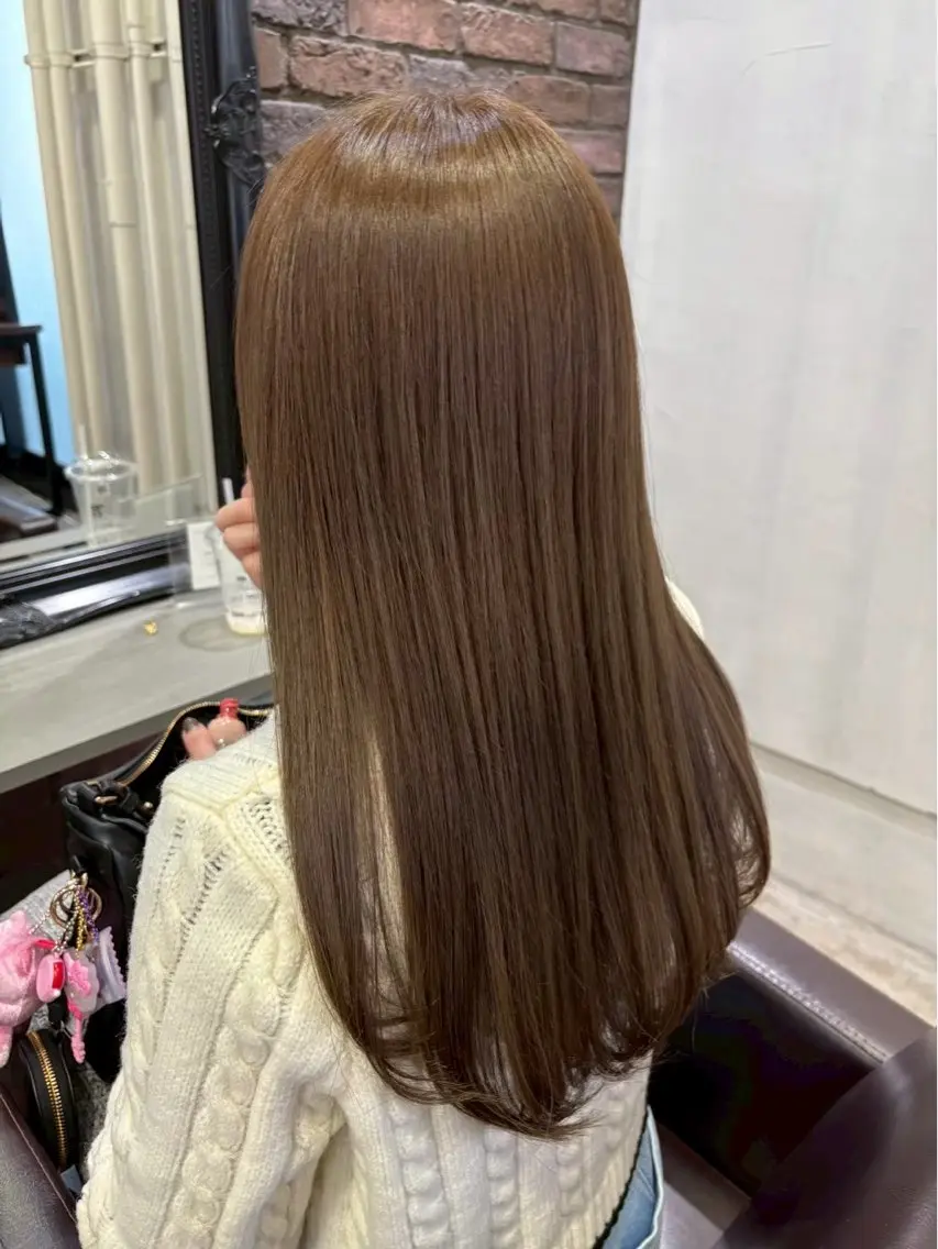 カラー 透明感カラー ここののヘアスタイル