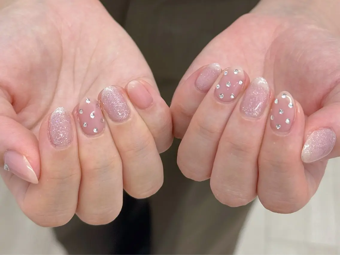 ネイル 長さ出し フットネイル ジェルネイル マグネットネイル 持ち込み ハンドネイル ハンドケア Ocean Nailのネイルデザイン