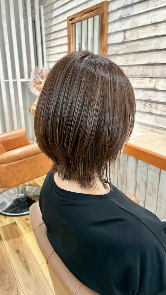 ショート カラー ヘアカラー &.TIGRE 秋田弥生のヘアスタイル