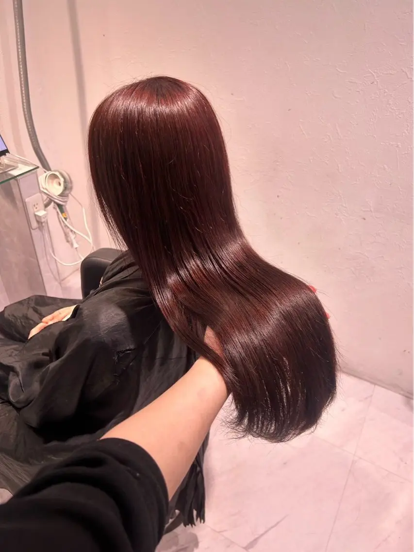 ロング カラー ヘアカラー トリートメント うる艶透明感カラー HINANO🩶のヘアスタイル
