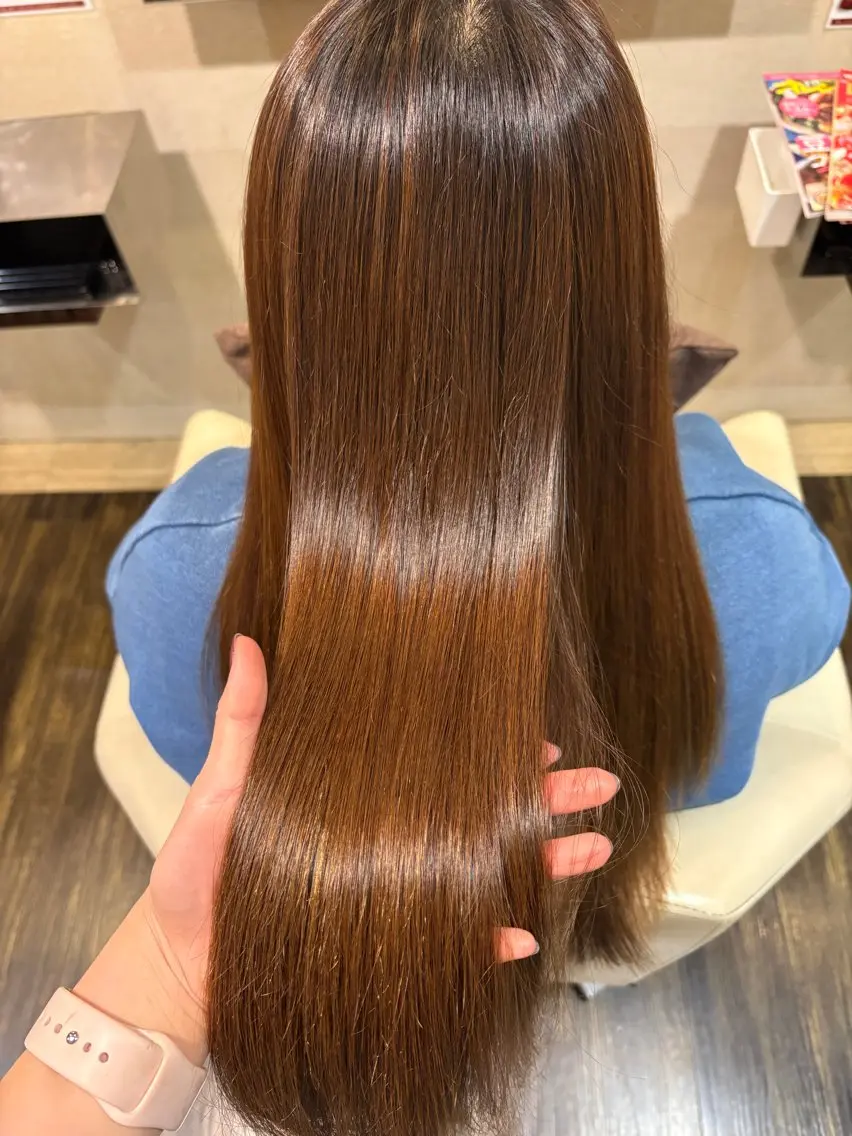 ロング 縮毛矯正 鈴木 心花のヘアスタイル