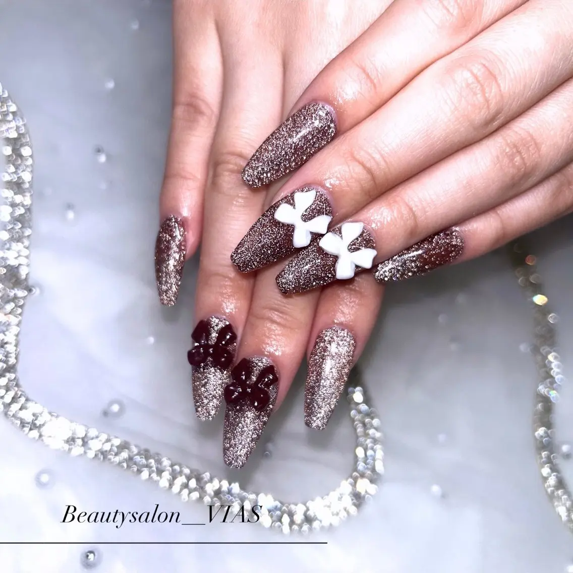 ネイル ハンドネイル VIAS 〜EYE&NAIL〜のマツエク・マツパデザイン