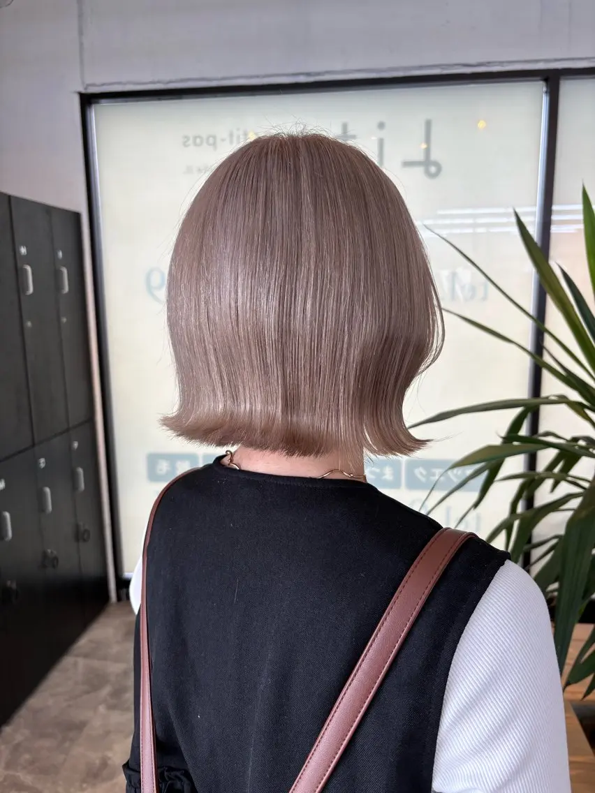 ミディアム カット ヘアカラー 🧋ミルクティーカラ ー🧋特化小林拓登のヘアスタイル