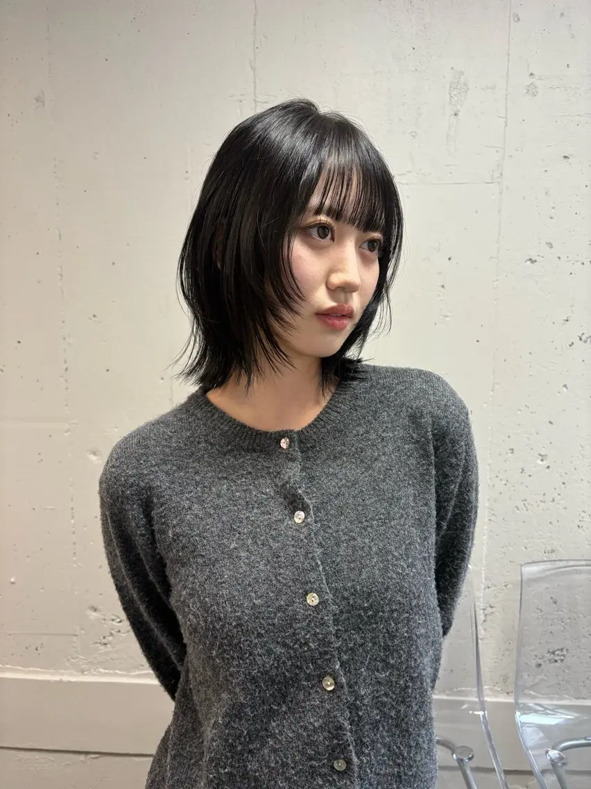 ミディアム ハッシュカット🎀 レイヤーカットのヘアスタイル