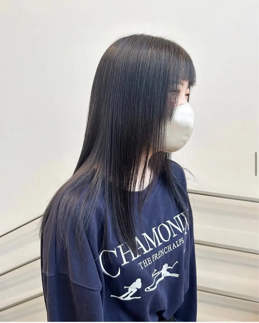 セミロング カラー パーマ ヘアアレンジ ダークグレー ダークグレージュ グレージュ ハイトーンカラー カット ヘアカラー トリートメント stylist 🌸 kana.のヘアスタイル