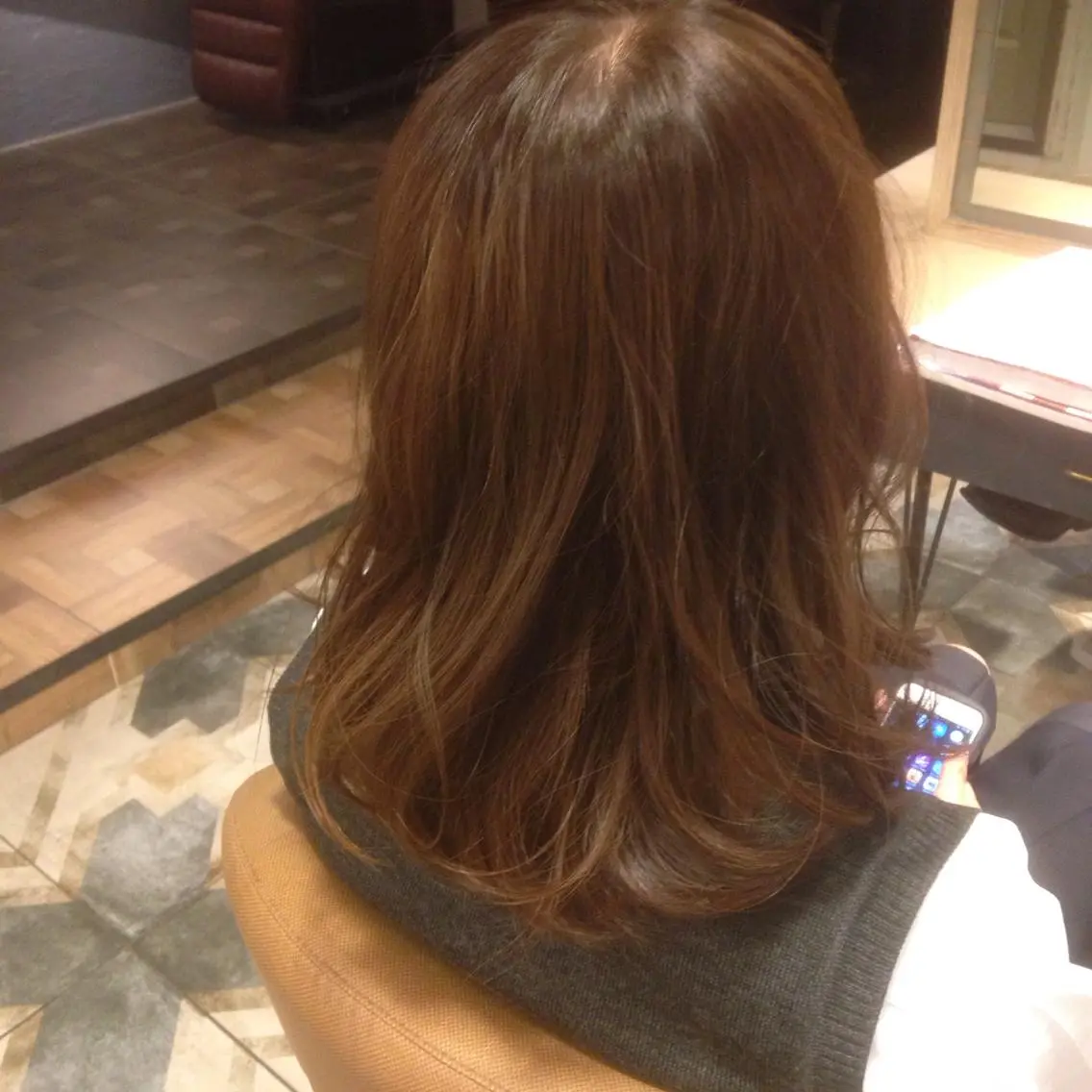 ミディアム カラー ヘアアレンジ アッシュ 【体験】韓国 メイク&ヘア天神のヘアスタイル