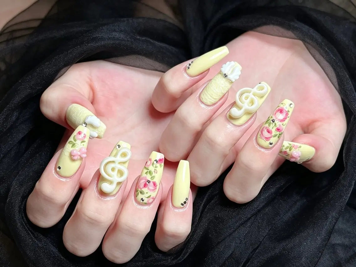 ネイル Bél Nail salonのネイルデザイン