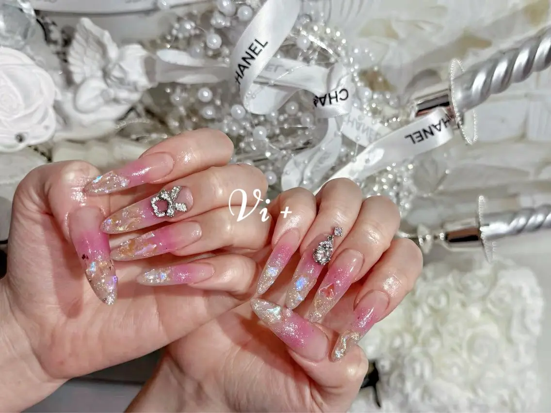ネイル ハンドネイル ✨Nailsalon Vi+✨のネイルデザイン