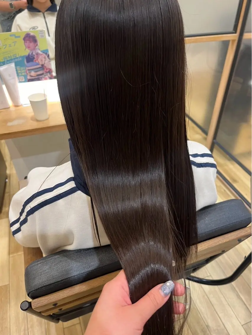 ロング 縮毛矯正 🍒ྀིナカヤマ ミオ🍒ྀིのヘアスタイル