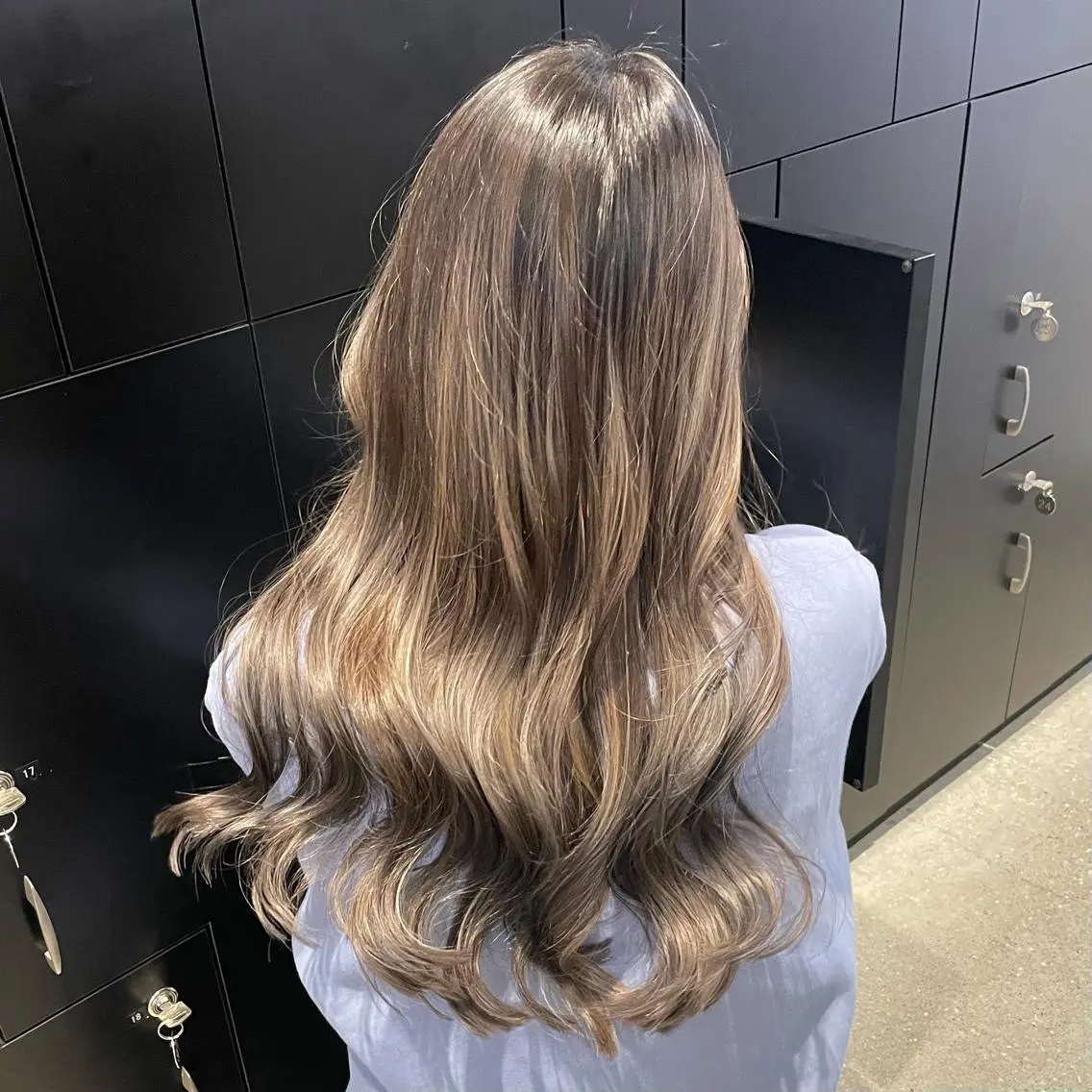 ロング カラー ヘアアレンジ メンズ 🧸ハイトーン🧸 ゆっきー🧸のヘアスタイル