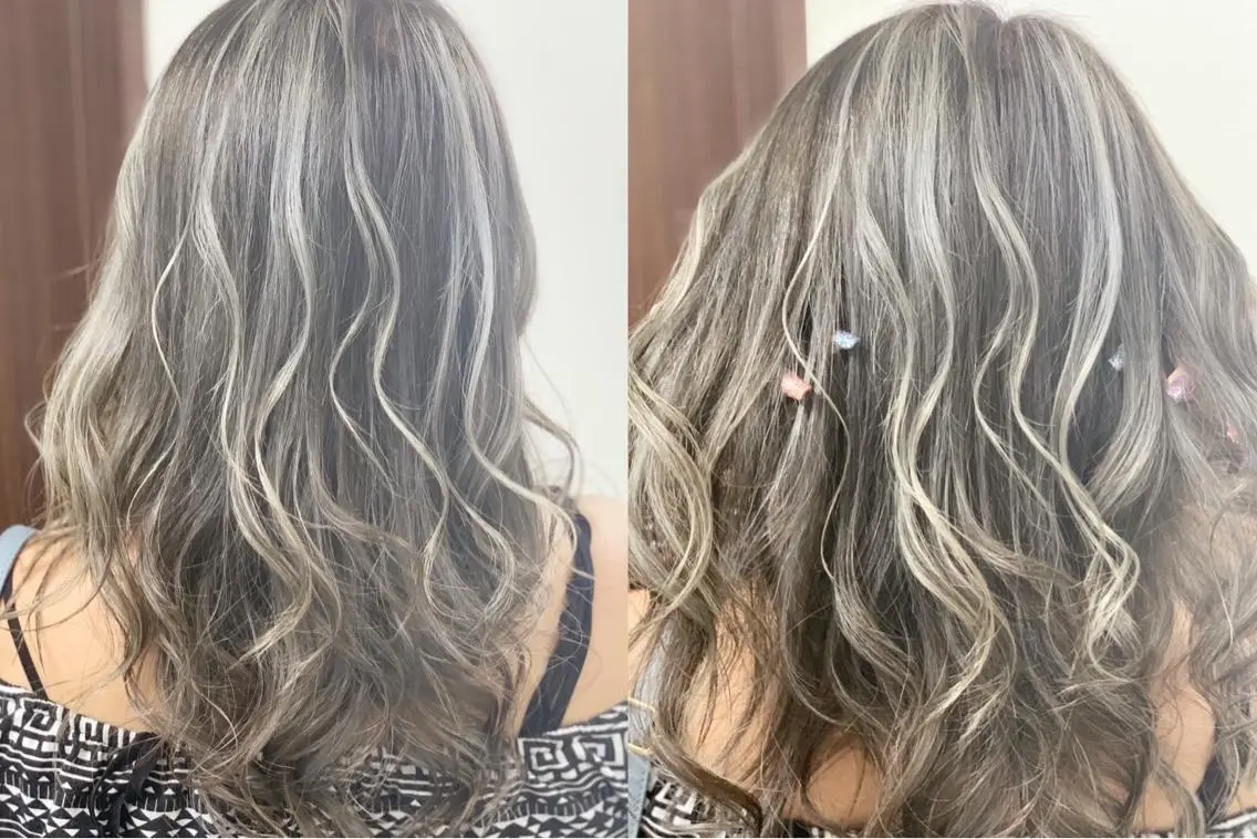 セミロング カラー ハイライトカラー ハイライト ヤナ マネージャーのヘアスタイル