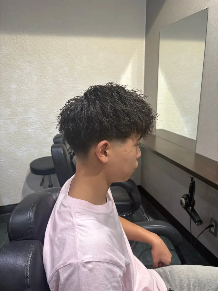パーマ メンズ カット パーマ 嶋田 海輝斗のヘアスタイル