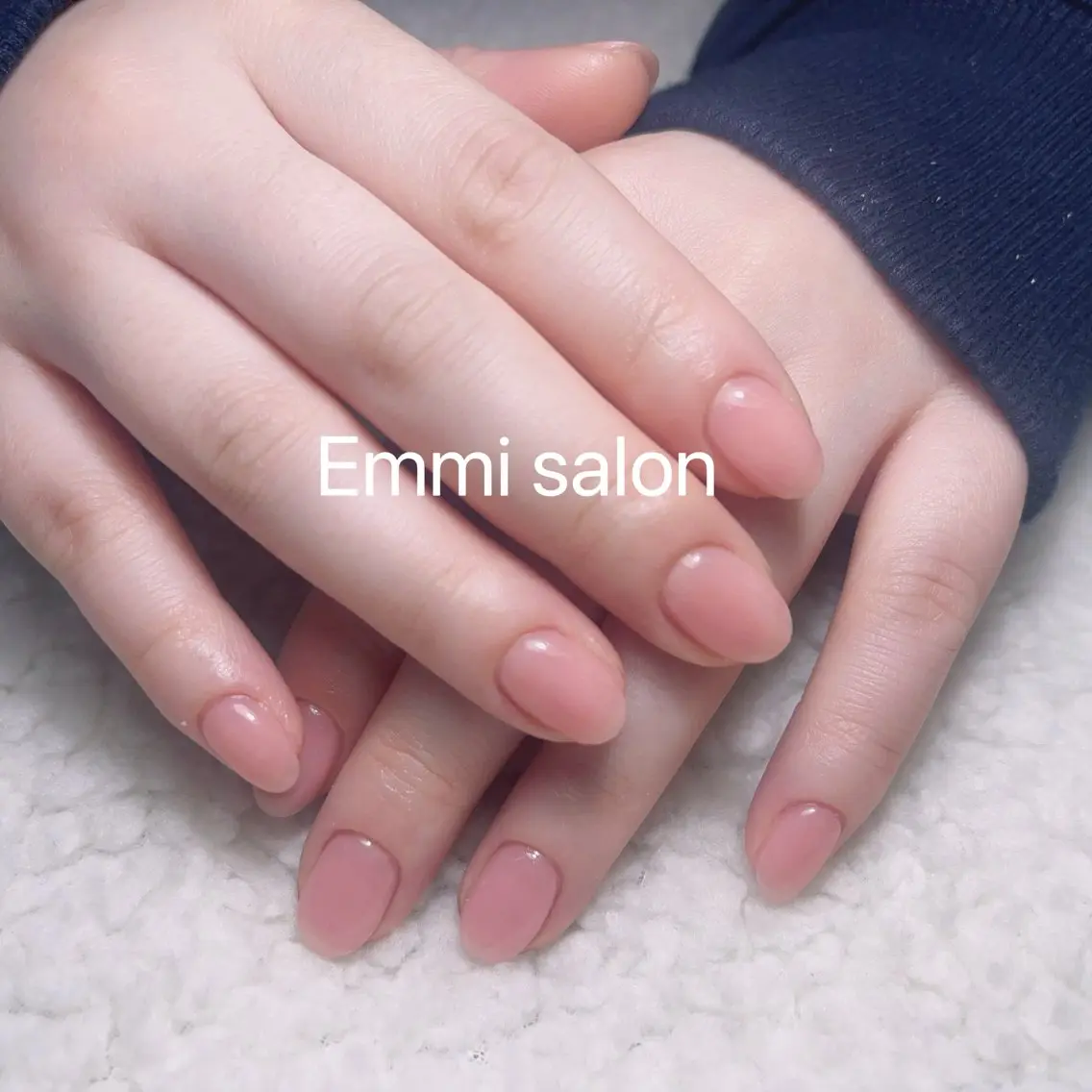 ネイル ワンカラーネイル Emmi salonのネイルデザイン