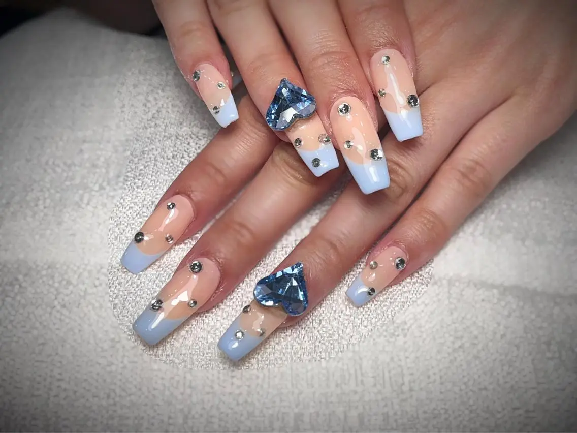 ネイル アートネイル フレンチネイル ジェルネイル ToliyDeliy Nail Salonのネイルデザイン