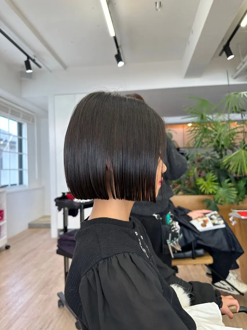 ショート 切りっぱなし/髪質 改善矯正/さやか🫧のヘアスタイル