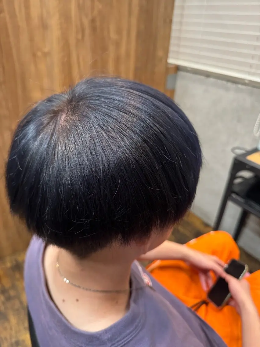 カラー 稲田 凜のヘアスタイル