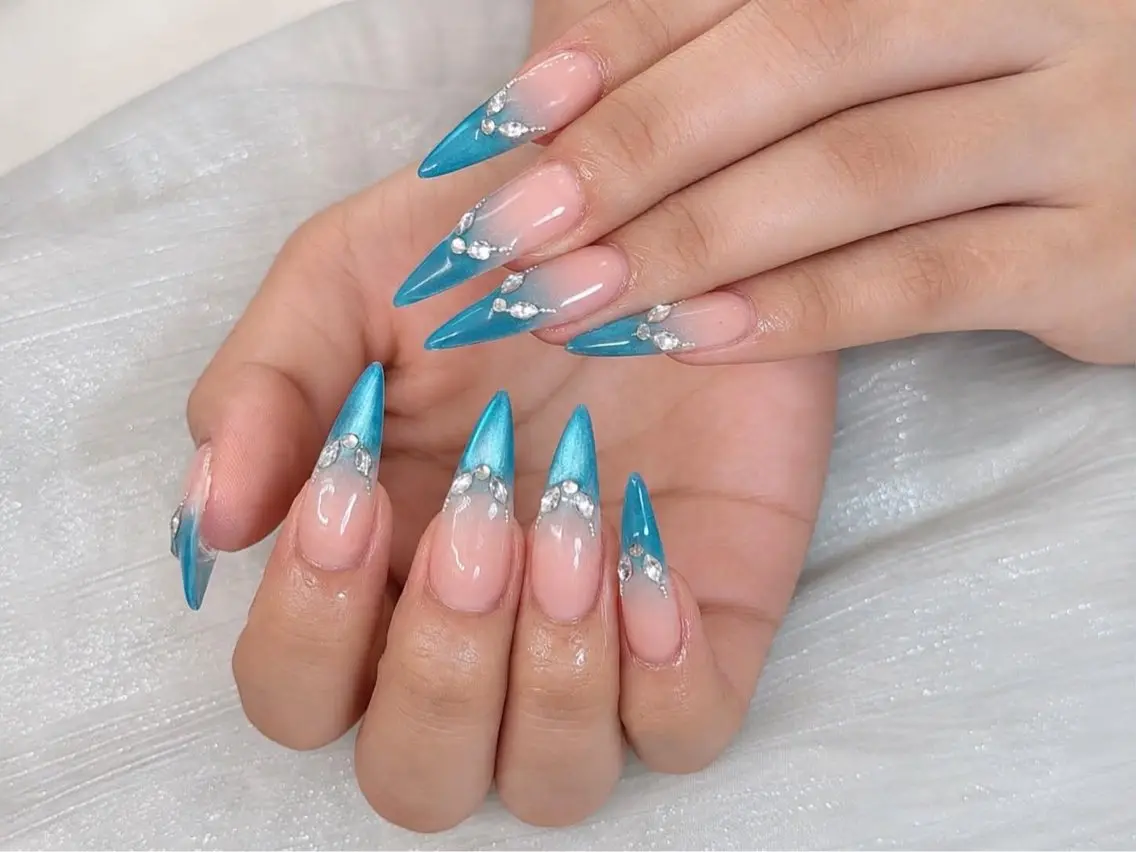 ネイル ハンドネイル mochi nailsのネイルデザイン