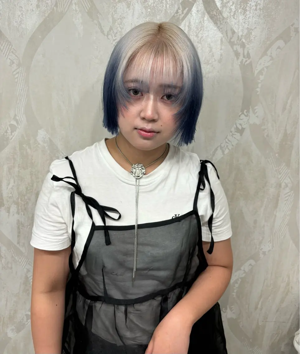 ショート カラー ヘアアレンジ ヘアカラー 🧡梅田ハイトーン カラー🧡runaのヘアスタイル