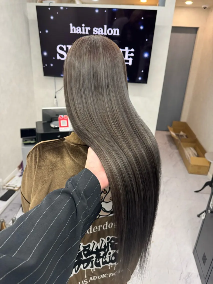 ロング ブリーチ/エクステ モデル募集中🖤のヘアスタイル