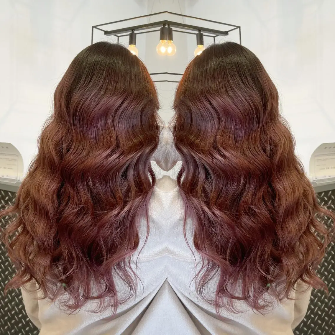 ロング カラー ヘアアレンジ バレイヤージュ デザインカラー ハイライトカラー 外国人風カラー ハイライト アンドウ ユウ/ レイヤーカット/韓国のヘアスタイル