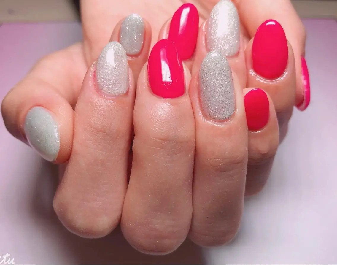 ネイル miu miuのネイルデザイン