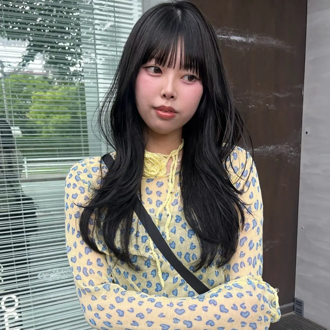 ロング カラー レイヤーカット カット ヘアカラー トリートメント yuumi/大濠🪷 顔周り/ハイトーンのヘアスタイル
