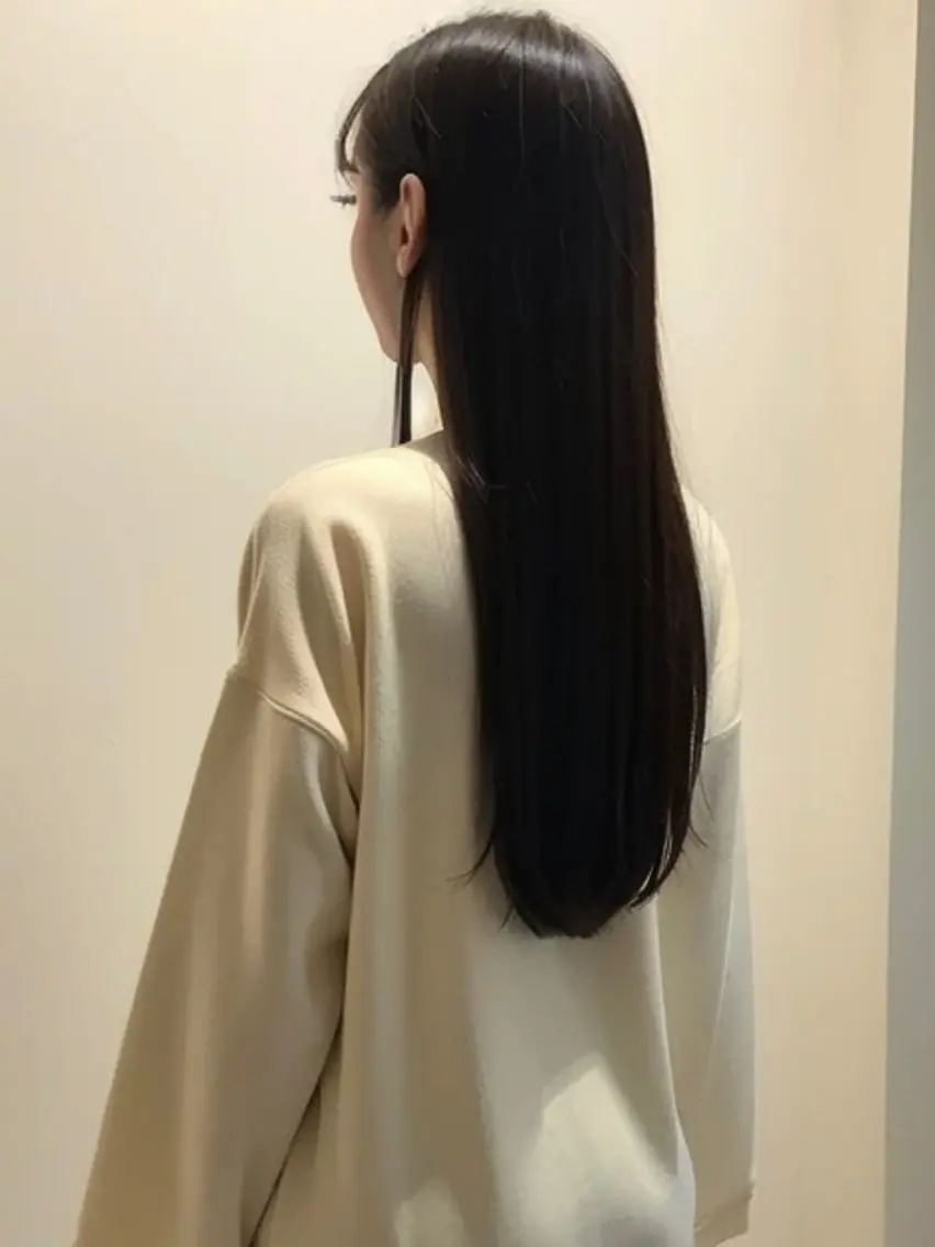 ロング カット 縮毛矯正 PooL ♥ かたやま ひなこのヘアスタイル