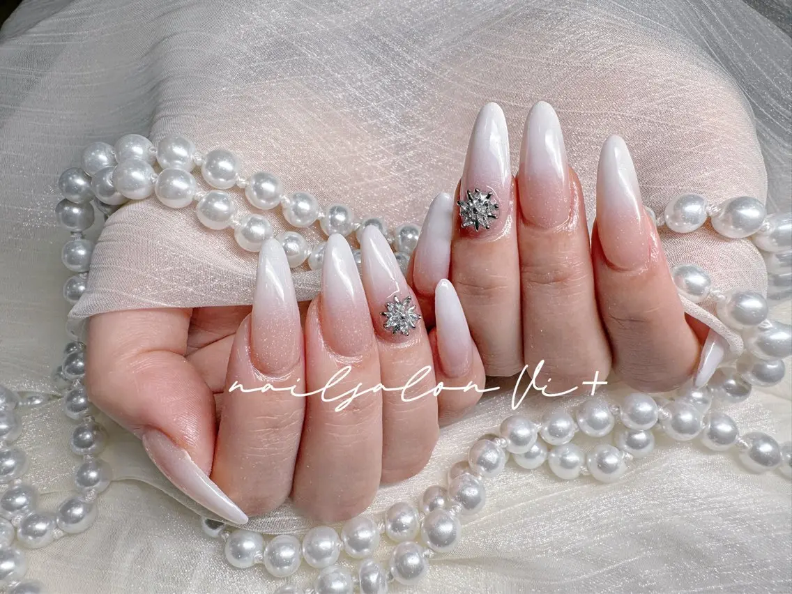 ネイル ハンドネイル ✨Nailsalon Vi+✨のネイルデザイン