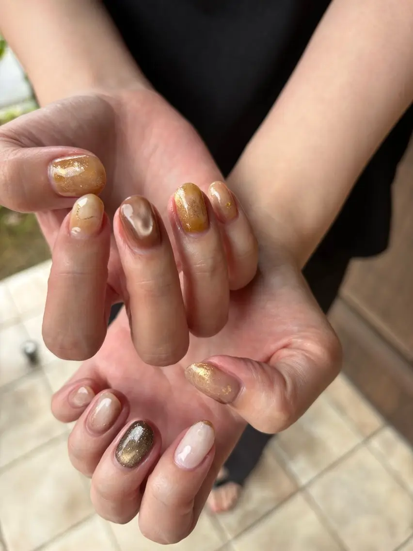 ネイル ブラウン ハンドネイル 甲斐市自宅サロン 🧸prunelleのネイルデザイン
