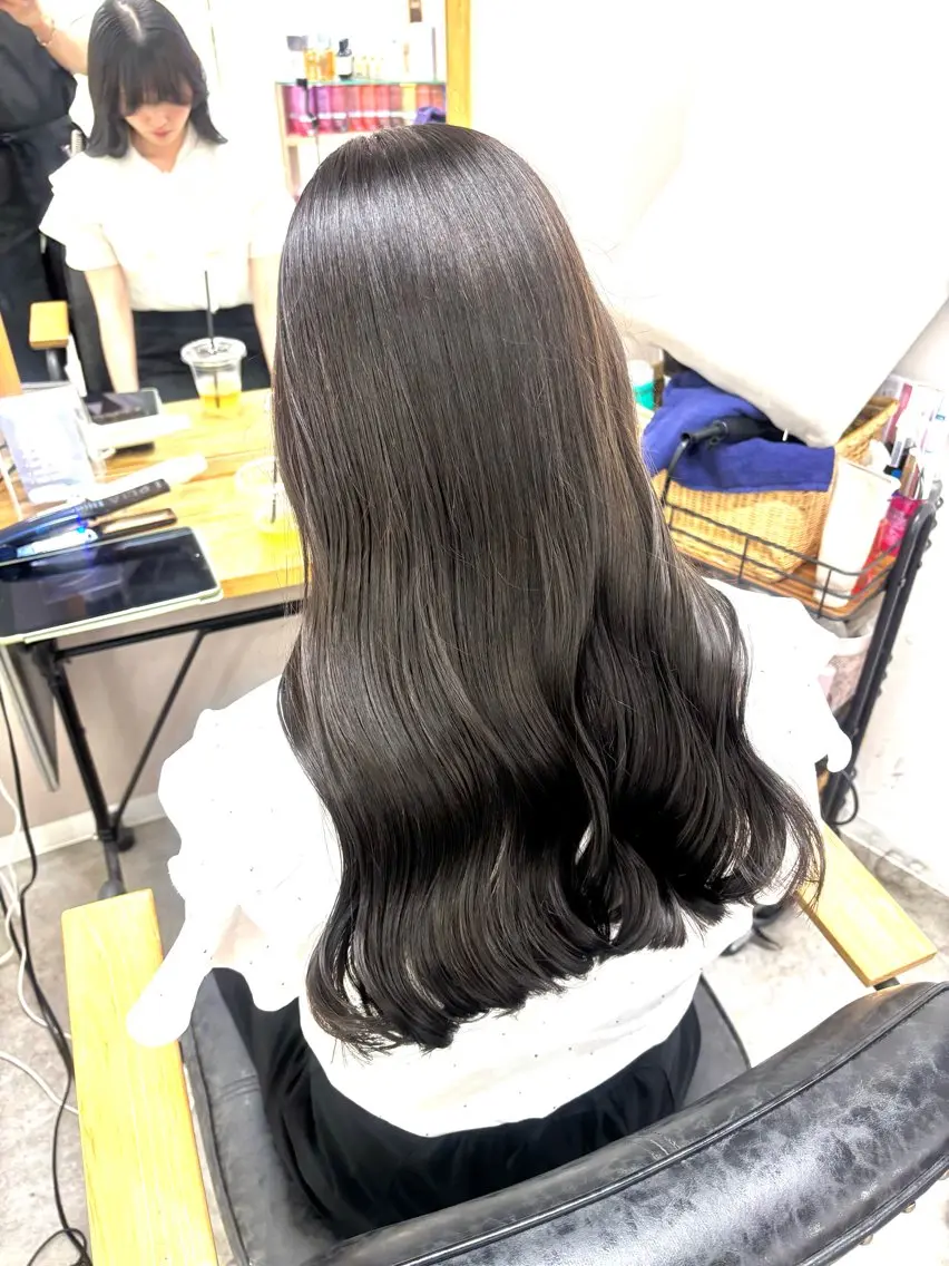 ロング カラー ベージュカラー モカベージュ カット ヘアカラー トリートメント 茶屋町 暗髪 透明感 増田のヘアスタイル