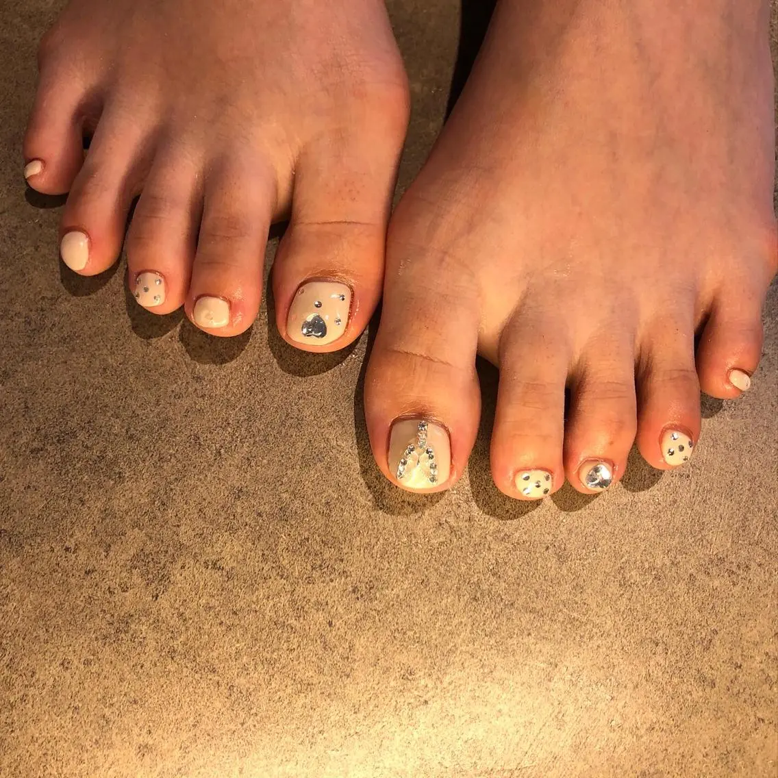 ネイル フットネイル thrush nailsのネイルデザイン
